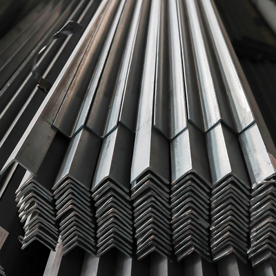 L'acciaio ha galvanizzato l'angolo Antivari uguale 50*50mm Q345B per il ponte