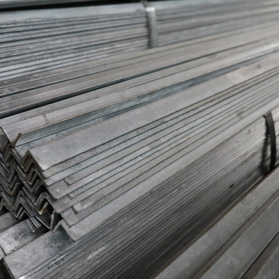 Strato di zinco d'acciaio galvanizzato laminato a caldo di profilo di Antivari di angolo con il grado AISI 6mm