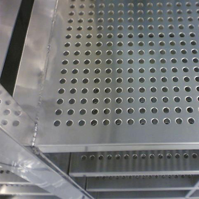 ASTM 304 ha perforato il piatto laminato a caldo dello strato di acciaio inossidabile intorno al foro 10mm