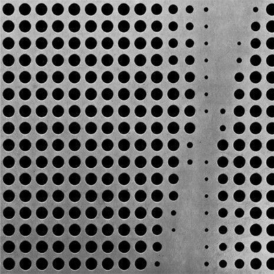 ASTM 304 ha perforato il piatto laminato a caldo dello strato di acciaio inossidabile intorno al foro 10mm