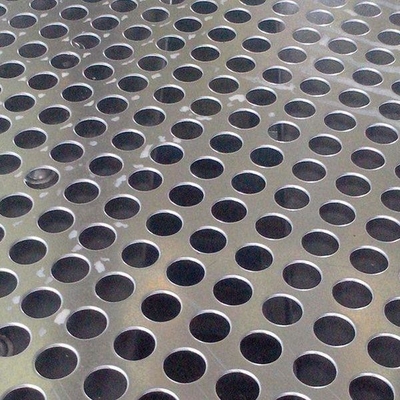 Pannello decorativo 0.6mm perforato dello strato 0.4mm 0.5mm di acciaio inossidabile di piastra metallica