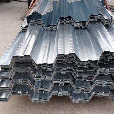 40g rosso ha galvanizzato il pannello ondulato d'acciaio 120cm AISI del tetto