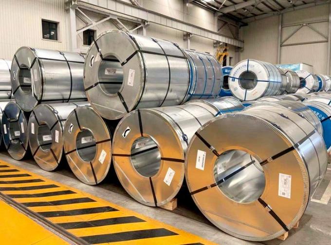 Il rotolo galvanizzato della lamiera di acciaio ha galvanizzato la bobina d'acciaio Z275 ha galvanizzato lo strato normale del ferro